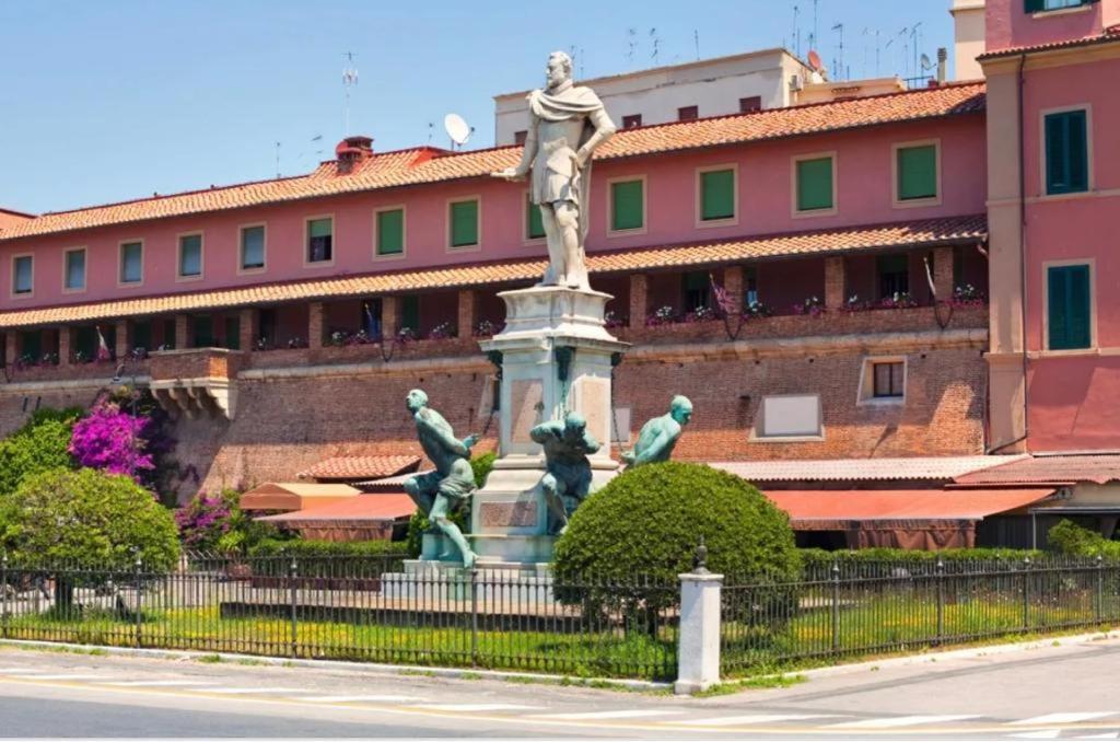 Romeo Apartment Livorno Exterior photo